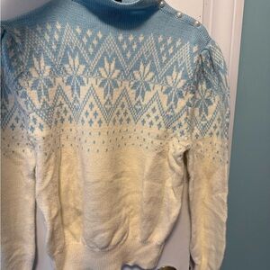 Vintage ( 80s) Blue and Cream Fair Isle Knit Sweater with pearl detail